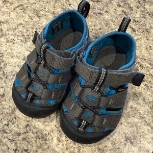 Keen Kids Sandals in Gray and Blue